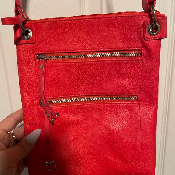 Crossbody - Picture 2 of 6